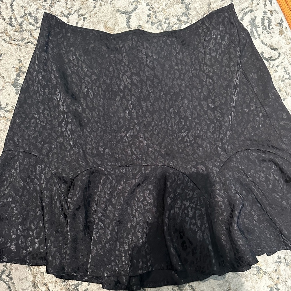 Black skirt